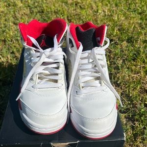 Jordan 5 Retros white/ red-black PS size 2.5